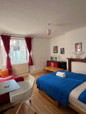 Happy Homestay London